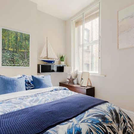 Apartament Artistic Pied-A-Terre, Steps From The Tube, Moments From London'S Heart Zewnętrze zdjęcie