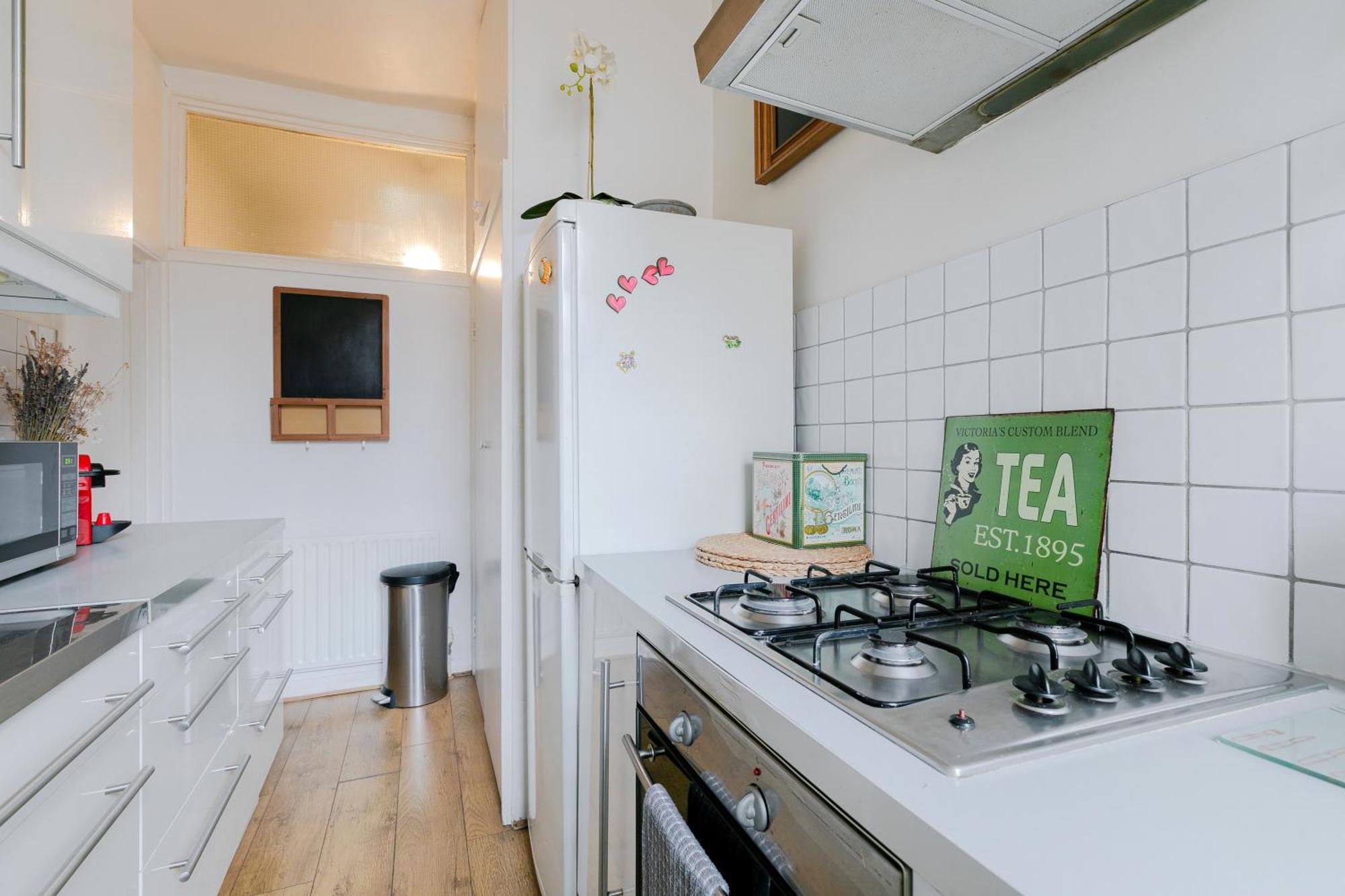 Apartament Artistic Pied-A-Terre, Steps From The Tube, Moments From London'S Heart Zewnętrze zdjęcie