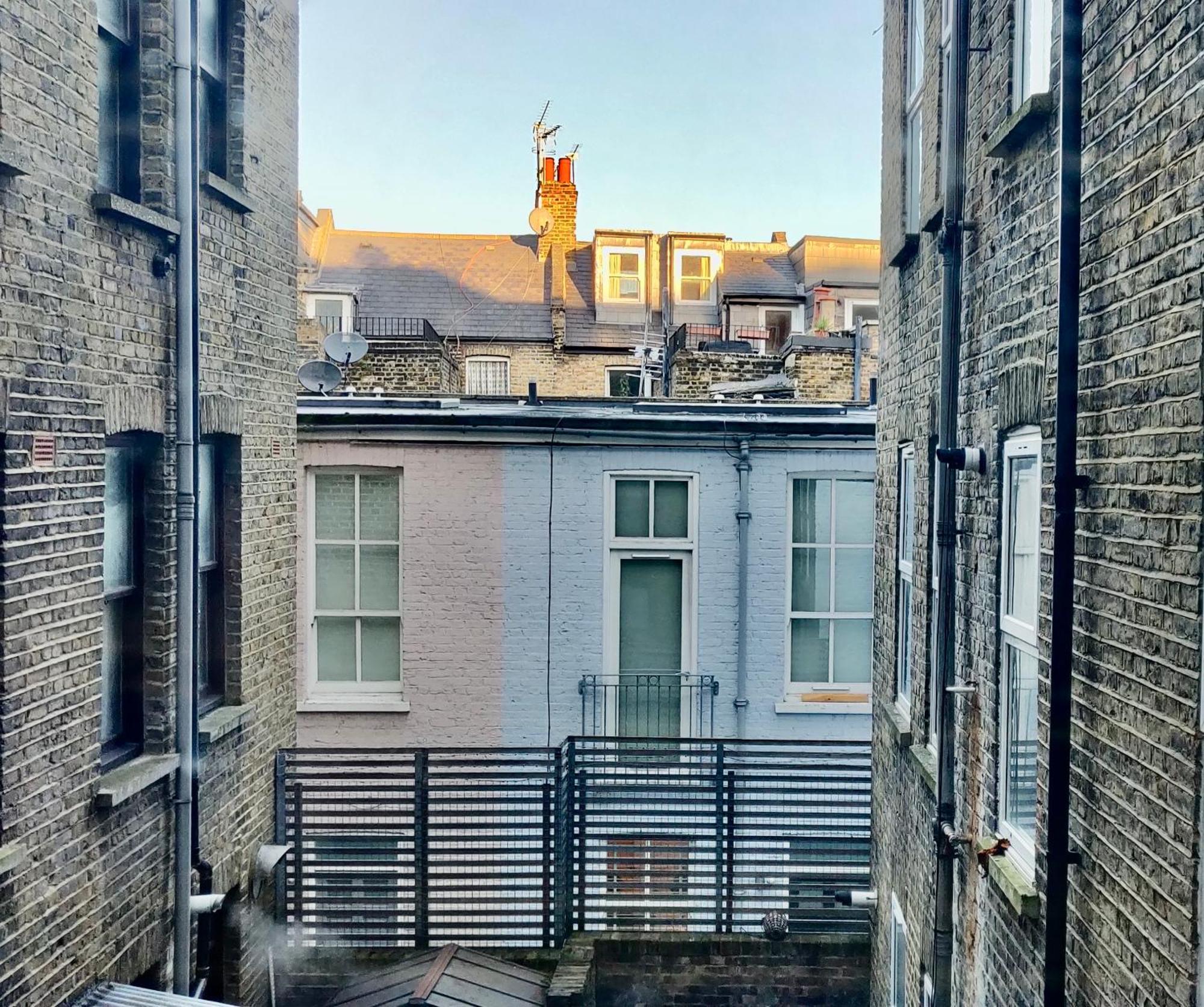 Apartament Artistic Pied-A-Terre, Steps From The Tube, Moments From London'S Heart Zewnętrze zdjęcie